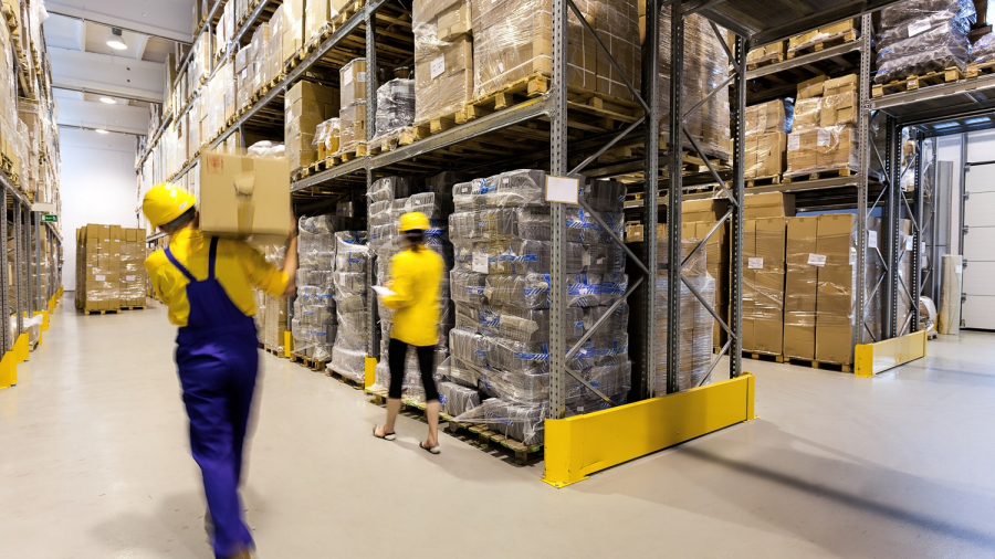 Labor management in a warehouse