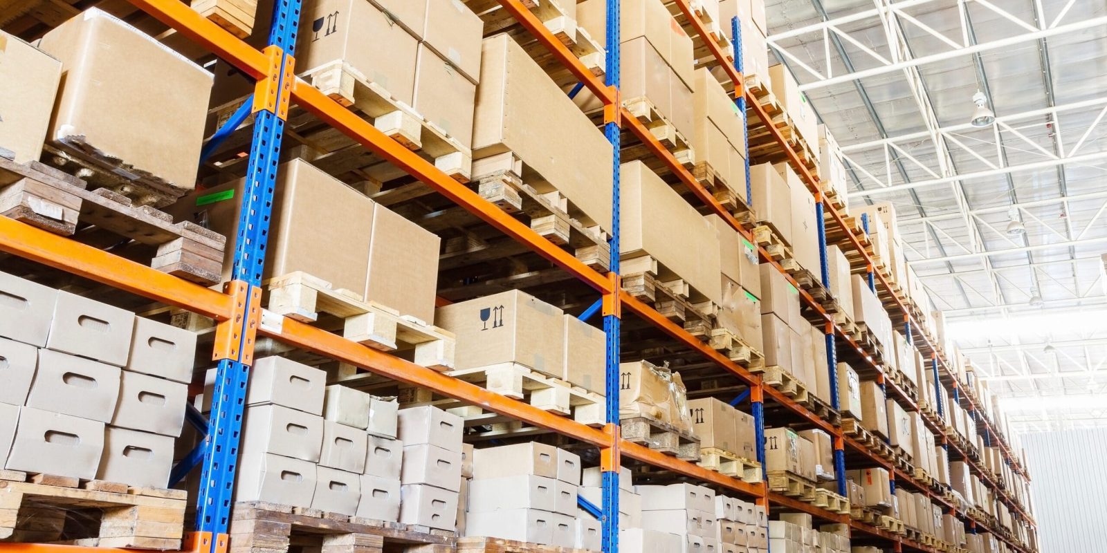 Packages in a warehouse