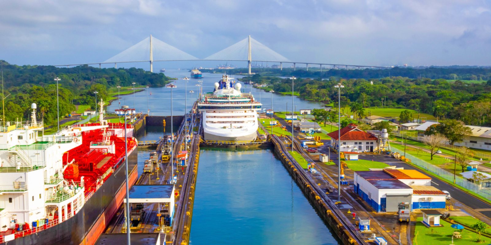 View,Of,Panama,Canal,From,Cruise,Ship,At,Panama