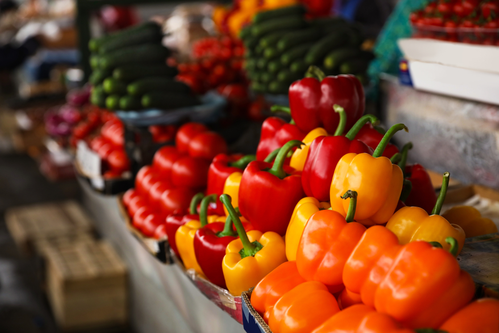 Grocery store with fresh vegetables