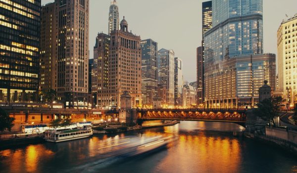 Dusable,Bridge,At,Twilight,,Chicago.